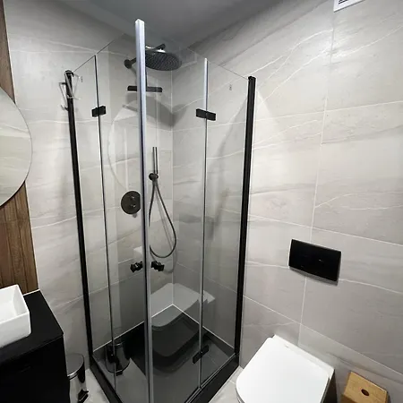 Apartman Quiet & Comfort Flat In Perfect Location *